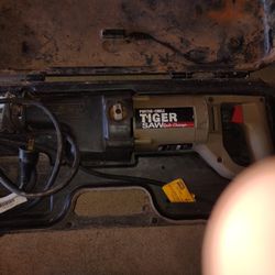Porter Cable Saw With Blades