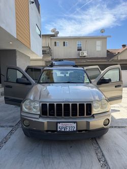 2005 Jeep Grand Cherokee Laredo A/T
