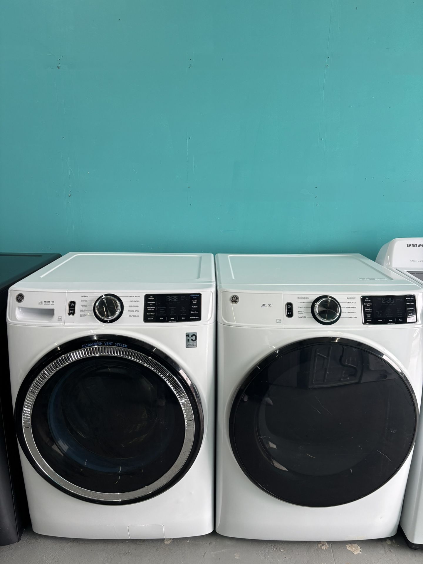 GE Washer And Dryer Set