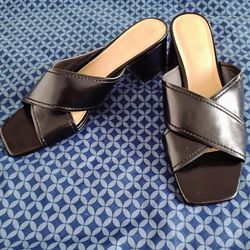 Square toe sandals