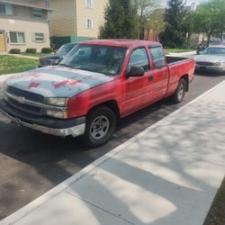 2003 CHEVY SILVERADO RUN DAILY 140K MILES....$1500 NEGOTIABLE 