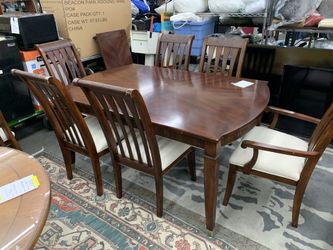 High end wood table and chair set with middle insert
