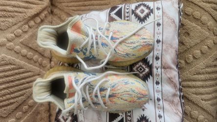 YEEZY BOOST 350 V2 “MX Oat Tenis Shoes