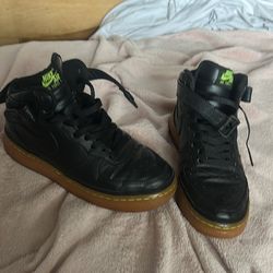 NIKE-Air Jordans black