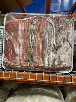 Queen Blanket 4kG brand new