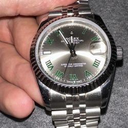 Rolex Oyster Perpetual Datejust Watch 