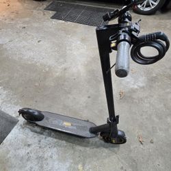 Segway Ninebot MAX G30P foldable electric scooter