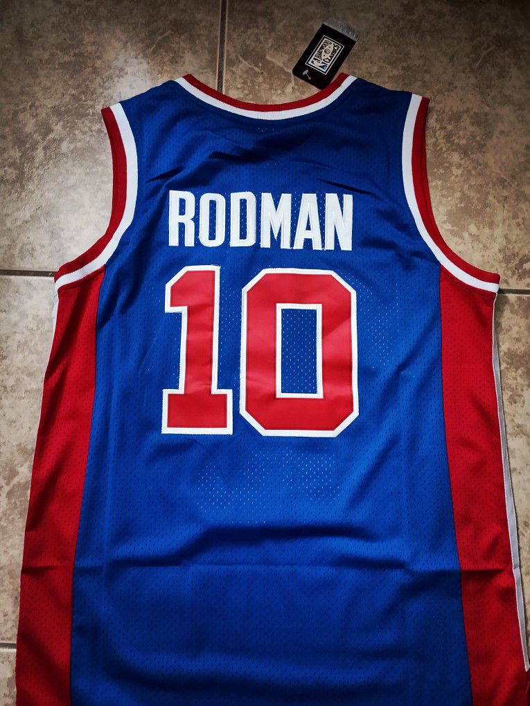 Detroit Pistons Jersey Dennis Rodman for Sale in Tempe, AZ - OfferUp