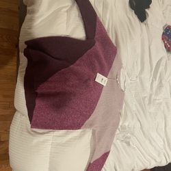 Splendid women’s sweater NEW