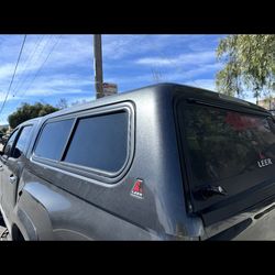 2016 Toyota Tacoma leer camper