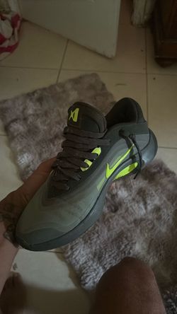 Nike Sneakes used