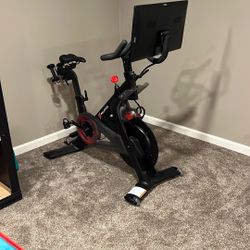 Original peloton Bike For Sale