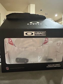 Legacy Oakley visor