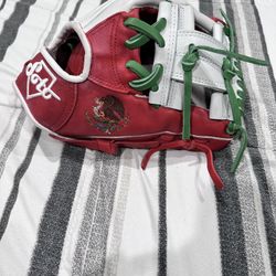 Soto Gloves Mexico Edition  Baseball Glove 
