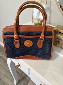 Hand bag