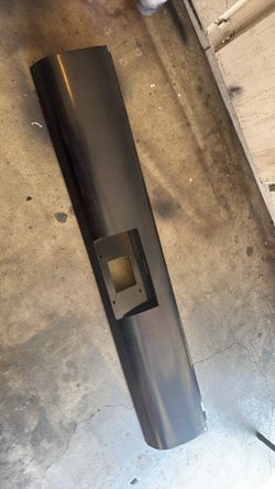 99 06 Silverado Rear Bumper Roll Pan