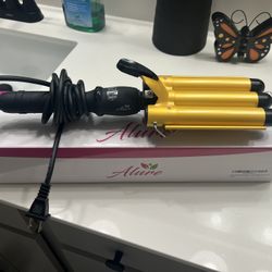 Women’s Hair Waver