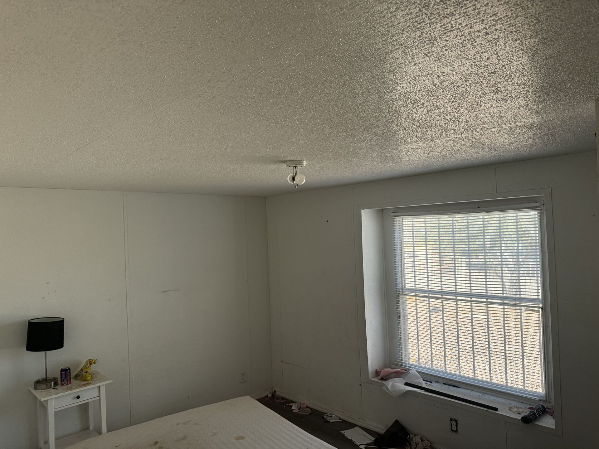 mobile home 14x70  titulo en mano 