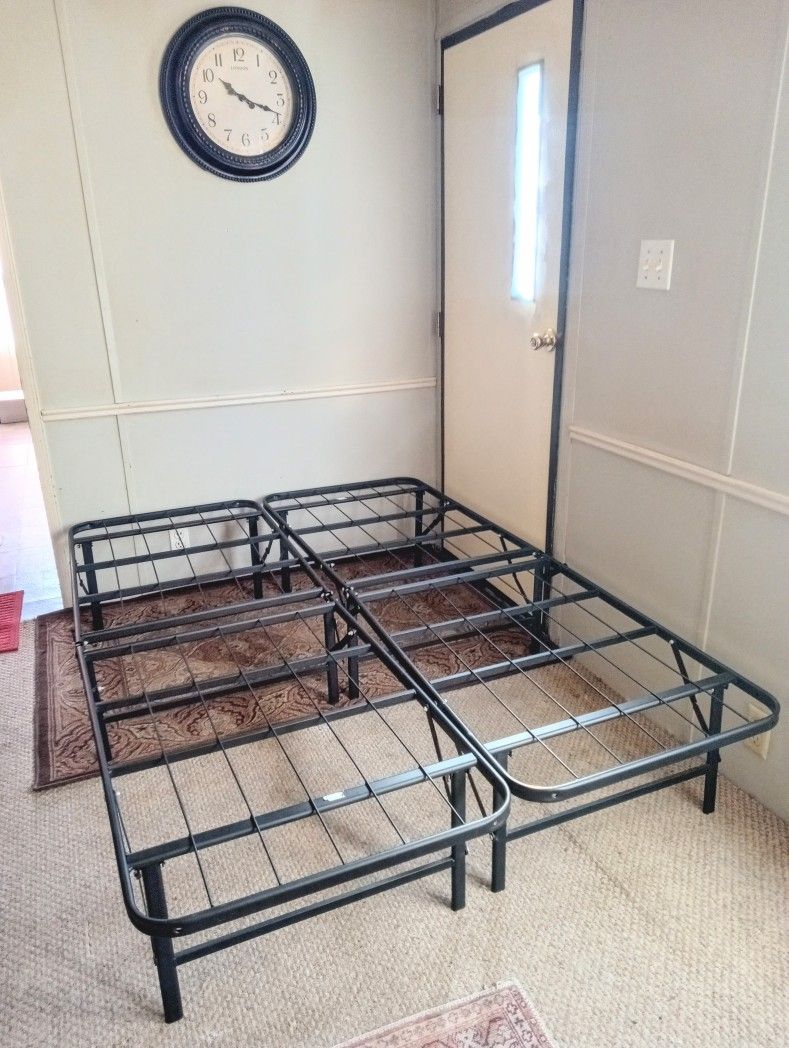 "FULL SIZE" FOLDING PLATFORM BED FRAME 