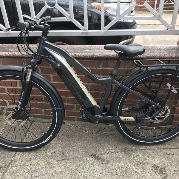 AVENTON LEVEL ( Electric Bike ) Size Small !!! for Sale in Queens, NY