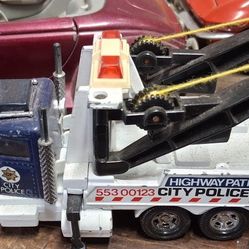 MATCHBOX  POLICE CRANE