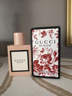 GUCCI BLOOM EAU DE PARFUM 50 ml.