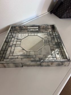 Two beautiful mirror trays