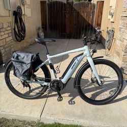 Giant Connect Quick E. 