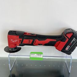 Milwaukee Multi-Tool Cat. No.2626-20