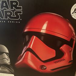 Star Wars Galaxy's Edge Captain Cardinal First Order Stormtrooper 