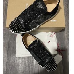 LV Men Shoes 