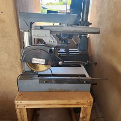 Rockwell Delta Deluxe 10 Inch Radial Arm Saw