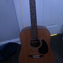 Amada Acoustic Guitar 