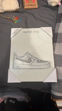 Sneaker head Canvas Art