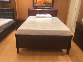 Solid Cherry Wood Queen size bedroom set