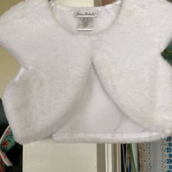 Girls Vest. White. Size. 8
