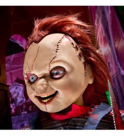 3.5ft  Animated Scarred Chucky