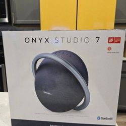 Brand new - Harmon Kardon Onyx Studio 7 - Bluetooth speaker 