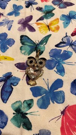 Gold owl pendant