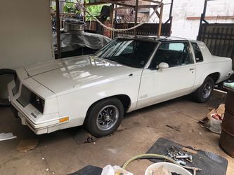 1985 Oldsmobile Cutlass 442 T Top