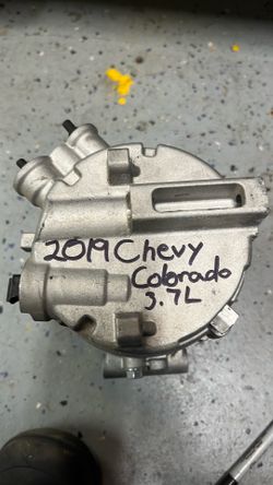 AC COMPRESSOR