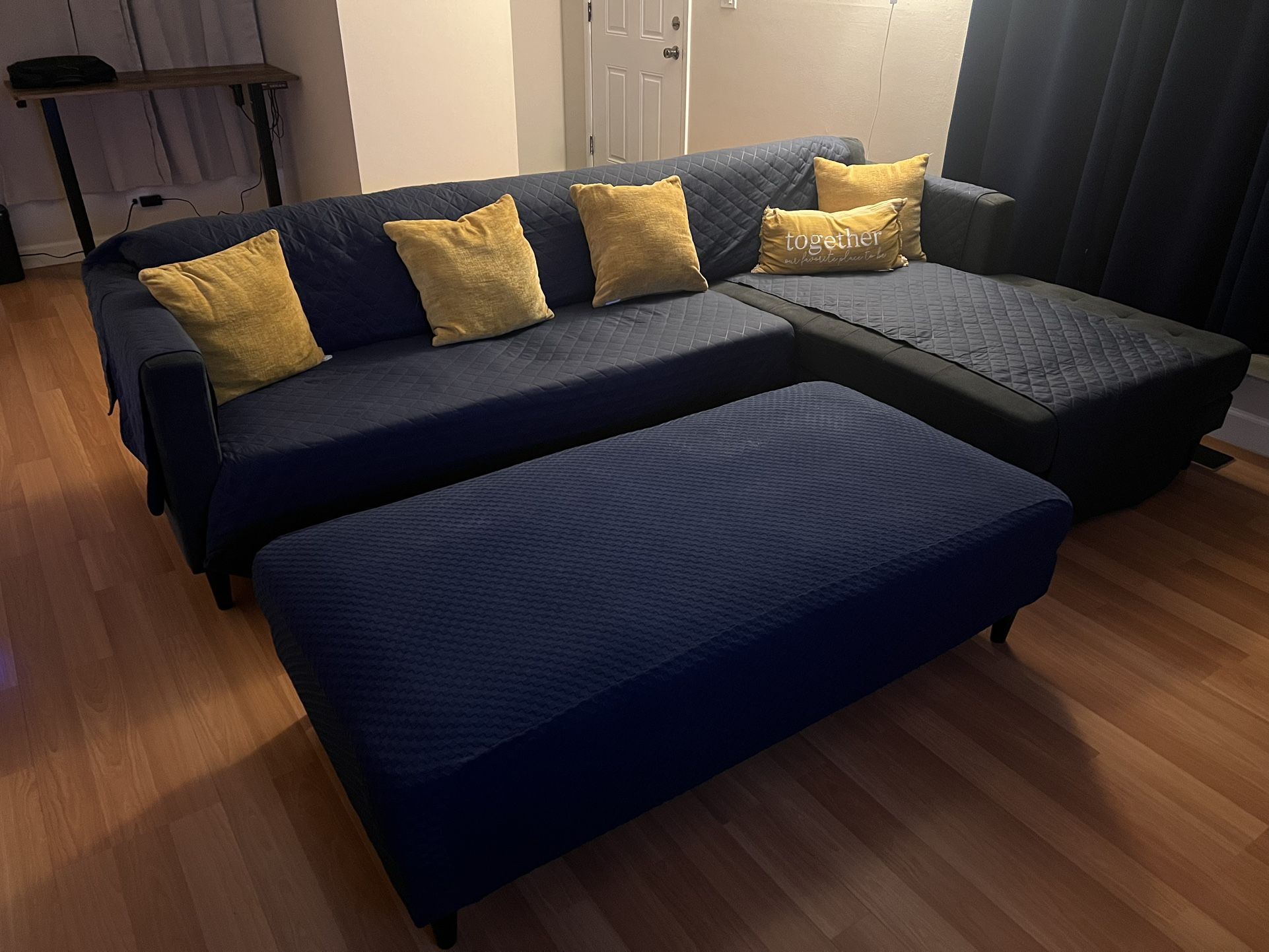 Sectional Sofa with Accent Chair