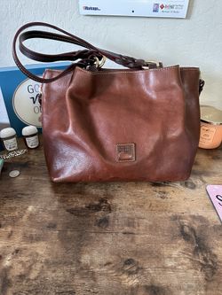 Authentic Large Dooney And Burke Florentine Barlow