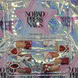 Press On Nails 