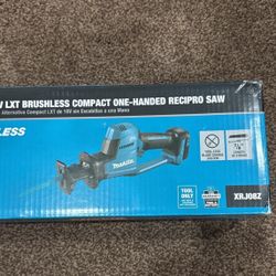 Makita Recipro Saw - Tool Only
