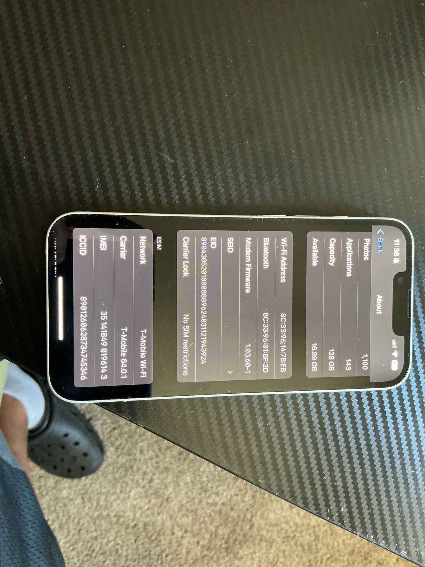 iPhone 16e