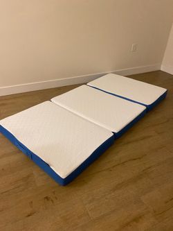 Twin Sized Tri fold Mattress
