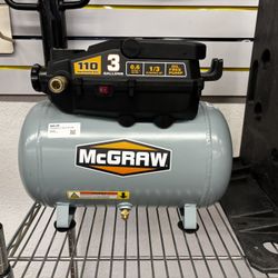  McGraw 3 gallon Air Compressor 