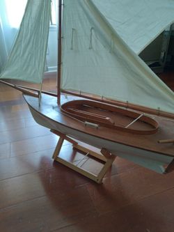Sailboat Model Large
