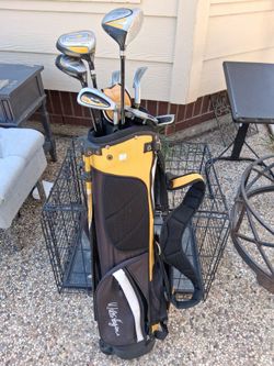 Junior Golf Club Set with Carry Bag